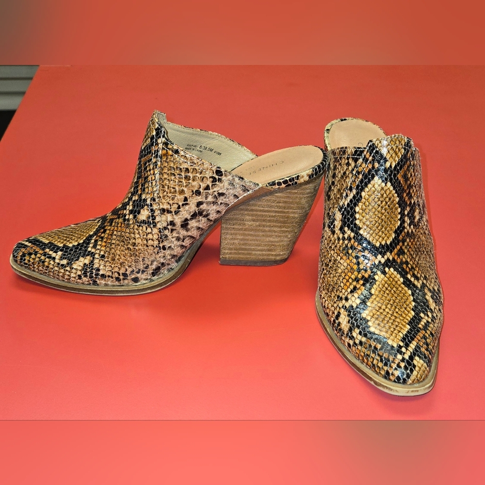 Chinese Laundry Tan Snake Print Mules